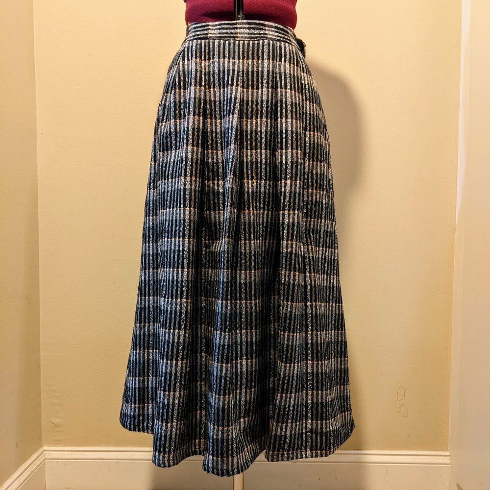 NWT Plaid Wool Pleated Midi Skirt – Size Medium - Picture 2 of 12